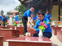 Đoàn Thanh niên Chính phủ phối hợp triển khai chuỗi hoạt động tri ân các Anh hùng liệt sĩ và chăm lo an sinh xã hội tại Quảng Ngãi