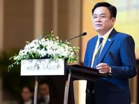 Chủ nhân Giải Nobel Kinh tế 2013 truyền cảm hứng cho nhà khoa học trẻ Việt Nam
