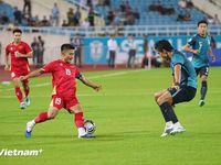 Hàng công bất lực, đội tuyển Việt Nam để Singapore cầm hòa trên sân nhà Mỹ Đình
