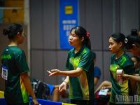 Quân đội tạo địa chấn, hạ nhà vô địch Thành phố Hồ Chí Minh