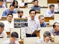 Quốc hội thảo luận về dự án Luật Phát triển đô thị