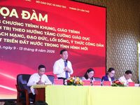 Chuyên gia, nhà giáo xây dựng chương trình, giáo trình các môn lý luận chính trị