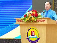 Nâng chất lượng cán bộ công đoàn cơ sở