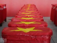 Bộ Tư lệnh Thành phố Hồ Chí Minh đưa mẫu hài cốt liệt sĩ đi giám định ADN