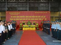 Xúc động hình ảnh tiếp nhận hơn 7.000 mẫu hài cốt liệt sĩ tại Sân bay Gia Lâm