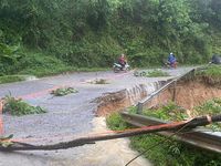 Bắc Ninh phát báo động II trên sông Lục Nam, nhiều nơi ngập sâu, sạt lở