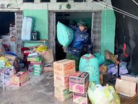Công an Bắc Ninh giúp dân ứng phó mưa lũ