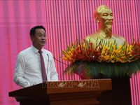 Phó Thủ tướng, Bộ trưởng Bộ Quốc phòng Phan Văn Giang trao Huy hiệu 80 năm tuổi Đảng