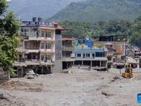 [Ảnh] Cảnh tan hoang tại Nepal sau trận lũ quét kinh hoàng
