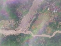 Ảnh vệ tinh cho thấy lũ 'tử thần' tàn phá kinh hoàng ở Nepal và Trung Quốc