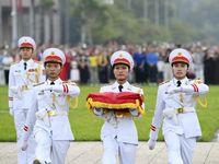 Thiêng liêng lễ thượng cờ tại Quảng trường Ba Đình ngày Quốc khánh