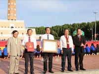 Lễ chào cờ đặc biệt ở Đất Mũi
