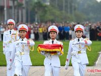 Thiêng liêng lễ thượng cờ Tổ quốc mừng ngày Quốc khánh 2/9