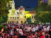 Tối 2/9, pháo hoa rực sáng bầu trời Thành phố Hồ Chí Minh chào mừng Quốc khánh