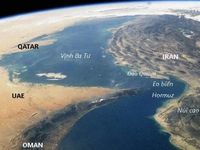 Ông Trump muốn đổi tên eo biển Hormuz thành 'eo biển Trump'