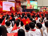 Tưng bừng đón khai giảng, khánh thành trường học mới tại hai điểm cầu chính của Hà Nội