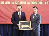 Chủ tịch Quốc hội Trần Thanh Mẫn gặp gỡ cộng đồng kiều bào tại Mông Cổ