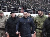Lãnh đạo Chechnya Kadyrov tiết lộ, hơn 76.000 chiến binh đã tới chiến trường Ukraine