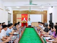 Minh bạch trong sắp xếp, bố trí cán bộ tại trường học nhìn từ xã Cẩm Bình