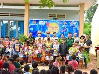 Gia Lai: Trao hơn 2.000 phần quà Trung thu đến trẻ em vùng khó