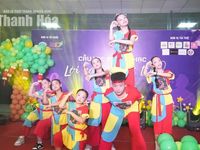 Mang Trung thu ấm áp đến với bệnh nhi