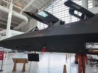 Vì sao Mỹ cho trinh sát cơ SR-71 nghỉ hưu dù chưa có máy bay nào bay nhanh hơn?
