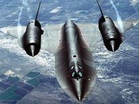 Trinh sát cơ SR-71 phải dùng nhiên liệu JP-7 đặc biệt