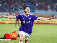 Siêu phẩm bùng nổ phút cuối, Hà Nội FC ngược dòng đầy cảm xúc trước Ninh Bình