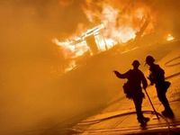 Biển lửa nhấn chìm bang California Mỹ