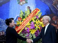 Hướng tới mùa Giáng sinh an lành và hạnh phúc