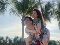 Trấn Thành, Minh Hằng xài tiền vẫn chưa là gì với 'con nhà giàu số 1 showbiz Việt' này!