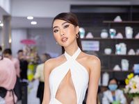 Ninh Dương Lan Ngọc diện áo tinh tế, Hari Won duyên dáng với váy xòe