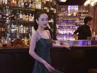 Những bộ cánh kém tinh tế lộ thân hình 'cò hương' của Nhã Phương