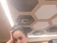 Nhã Phương lần đầu hé lộ hình ảnh mang thai bé Destiny, chia sẻ hạnh phúc khi làm mẹ