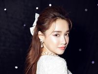 Nhã Phương lần đầu hé lộ hình ảnh mang thai bé Destiny, chia sẻ hạnh phúc khi làm mẹ