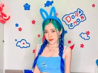 Những hotgirl 'nổi như cồn' trên TikTok năm 2020