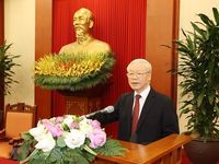 Tổng Bí thư gặp mặt đại biểu dự Đại hội XI Hội Chữ thập Đỏ Việt Nam