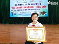 9 ngày thi đấu dù ốm sốt, cô bé lớp 5 giành 4 Huy chương Vàng cờ vua trẻ Châu Á
