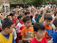 Tween Tiểu học Nam Thành Công tổ chức giải cờ vua: Vừa đấu trí vừa được nhận quà