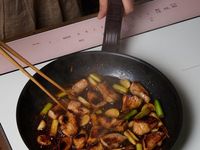 Thịt nọng heo đem chế biến theo cách này thì hao cơm vô cùng!
