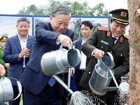 Tổng Bí thư dự Lễ phát động 'Tết trồng cây đời đời nhớ ơn Bác Hồ' Xuân Bính Ngọ 2026