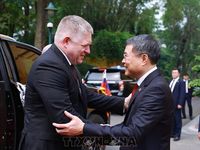 Thủ tướng Lê Minh Hưng chủ trì Lễ đón Thủ tướng Slovakia thăm chính thức Việt Nam