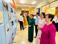 TPHCM: Trao Huy hiệu Đảng, tuyên dương điển hình học Bác