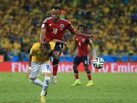 Neymar, cái bóng Messi và canh bạc của Brazil