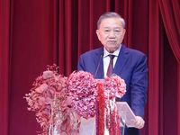 Tổng Bí thư, Chủ tịch nước Tô Lâm gặp gỡ cộng đồng người Việt Nam tại Thái Lan