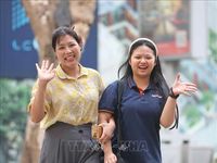 Đồng hành cùng con 'vượt vũ môn'