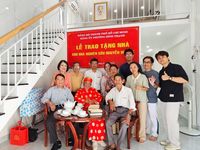 Thành phố Hồ Chí Minh trao tặng nhà cho nhà nghiên cứu Nguyễn Đình Tư
