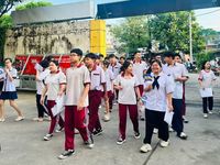 Bài thi Ngữ văn theo hình thức tự luận mở đầu Kỳ thi tốt nghiệp THPT 2026