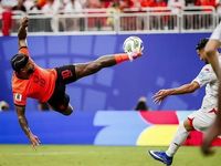 Hà Lan đánh bại Tunisia, hẹn Morocco ở vòng knock-out