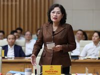 Thủ tướng Chính phủ làm việc với Ngân hàng Nhà nước và hệ thống các tổ chức tín dụng